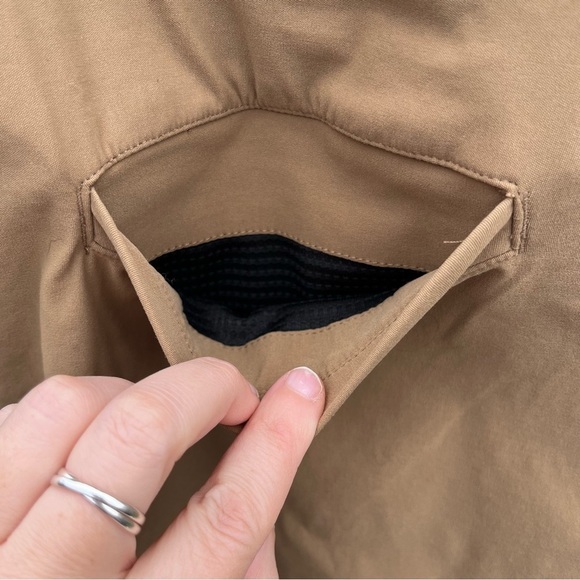 ORVIS ~ Men’s Brown Nylon Outdoor Fishing Cargo Shorts - Picture 5 of 8